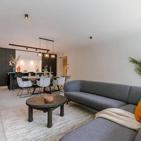Huswell - Beautiful With Spacious Terrace Appartamento Ostenda